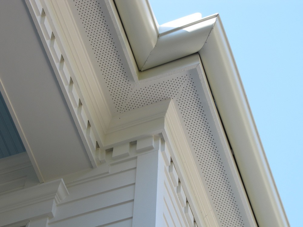 Dentil molding and craftsman trim on porch - Strong Shield