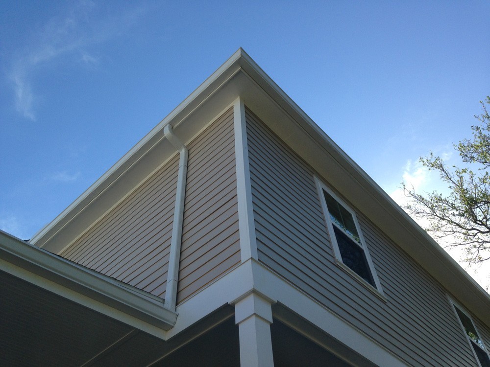 Decorative trim on corner of hardie planked home - Strong Shield