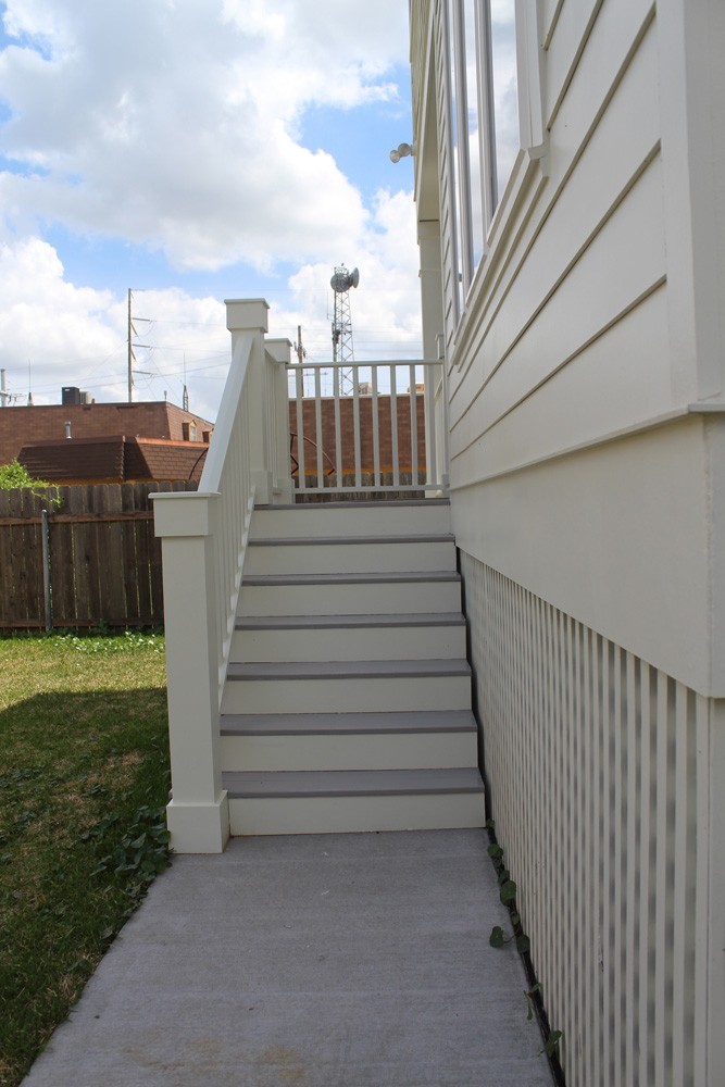 Craftsman style hand rail on hardie home - Strong Shield
