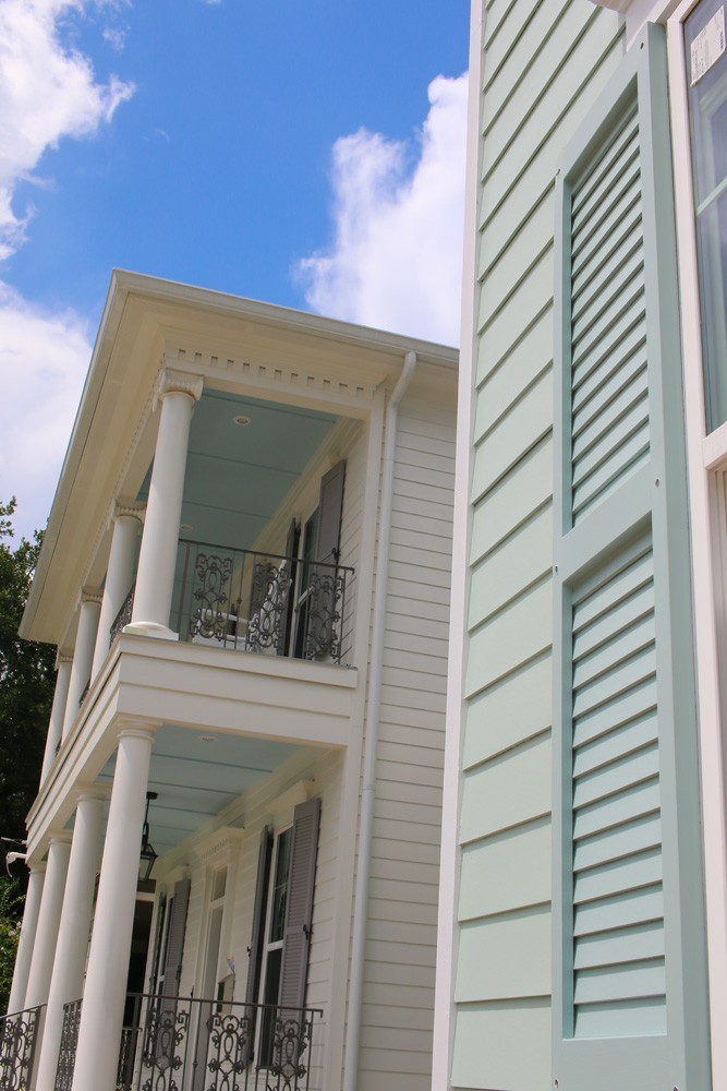 Mint green wooden shutters - Strong Shield